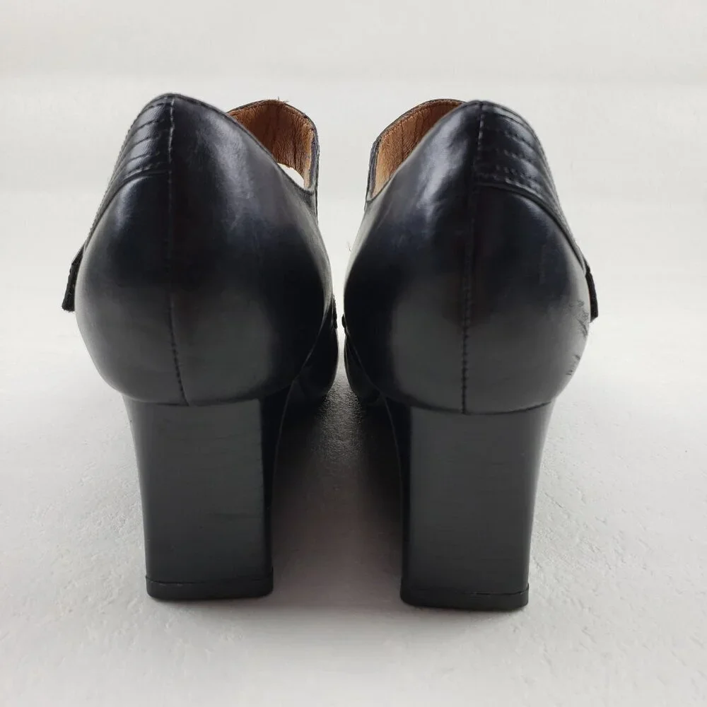 Earthies owned womens rubber